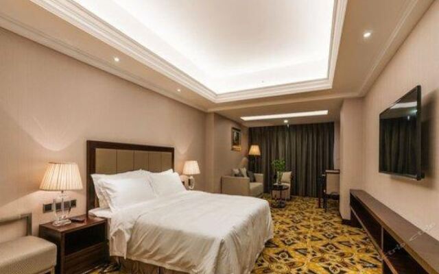 Enjoy Hotel