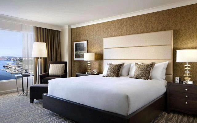 Fairmont Waterfront