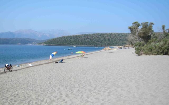 Estia Holiday