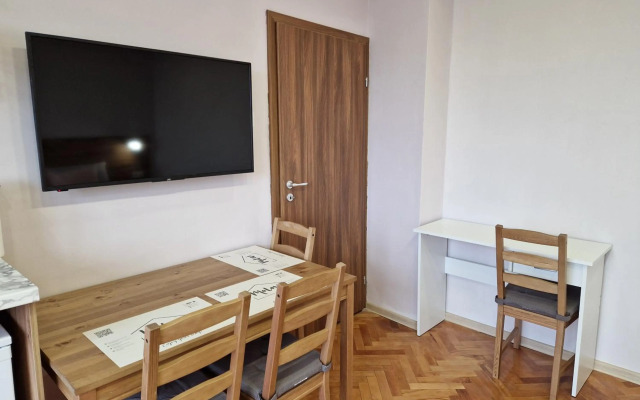 Malavi A5 top center apartment Ruse