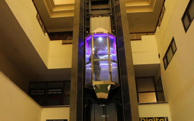 Kumaran Millenium Residency