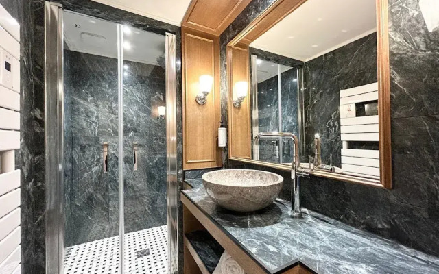 Merveil Luxury Suite - Eiffel Bourgogne