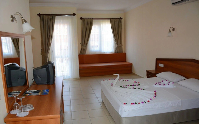 Karbel Beach Hotel