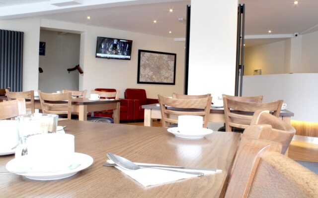 Discovery Inn Hotel