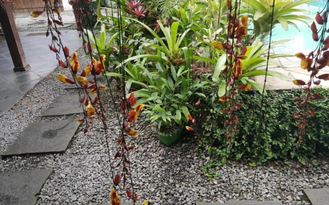 Suites Beija-Flor