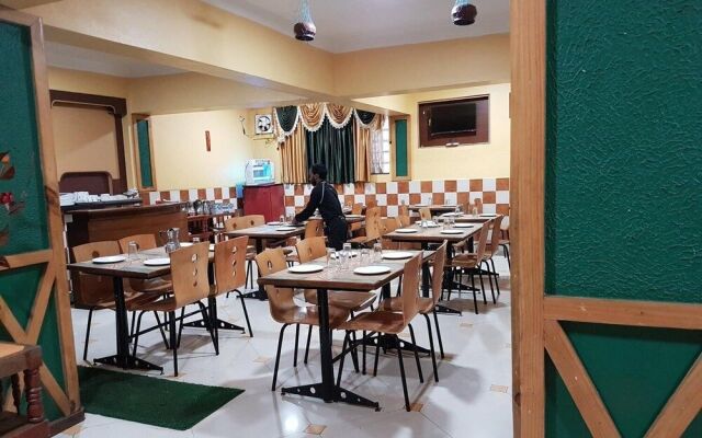 Hotel Maneck