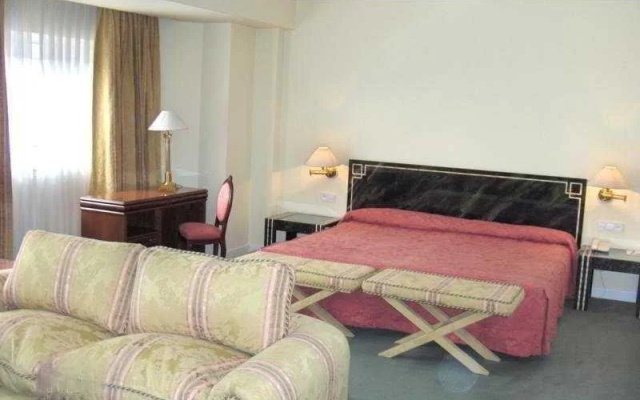 Hotel Sierra Real