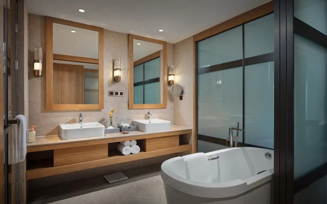 Crowne Plaza Shennongjia by IHG