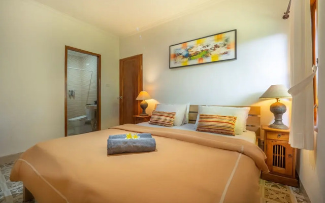 Tiis Garden Puri Villas