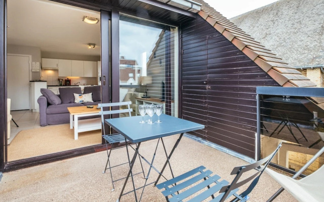 Apartment in Koksijde With sea Beach