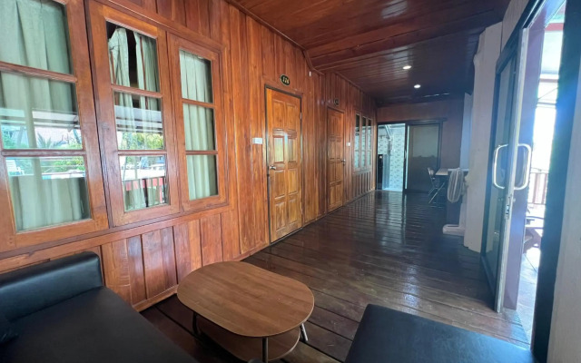 Tharathip Resort