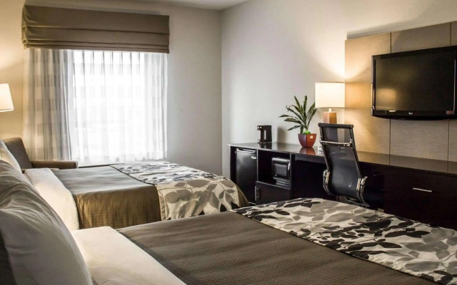 Sleep Inn & Suites