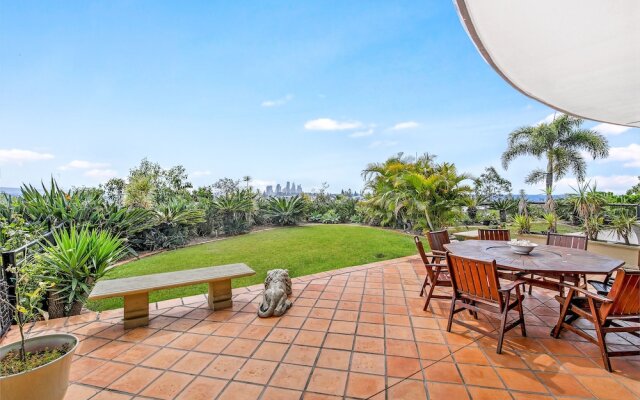 Stunning Ocean Views - Large 3 Bedroom