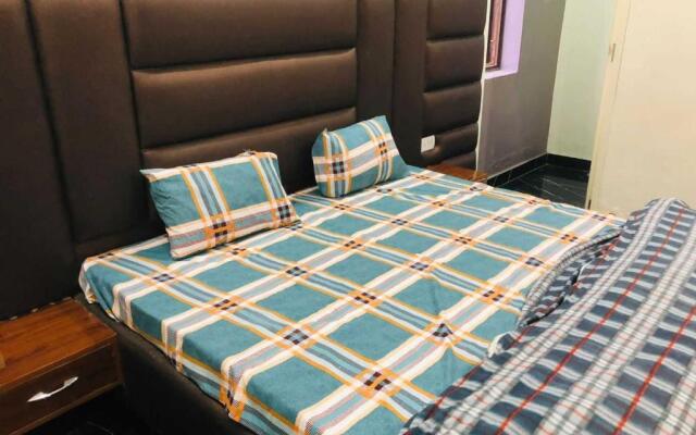 Hotel Rahul Singh by Oyo