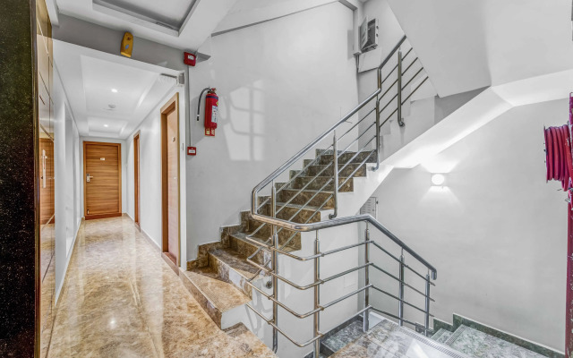 Super Townhouse Oak Kodambakkam Formerly Cine City