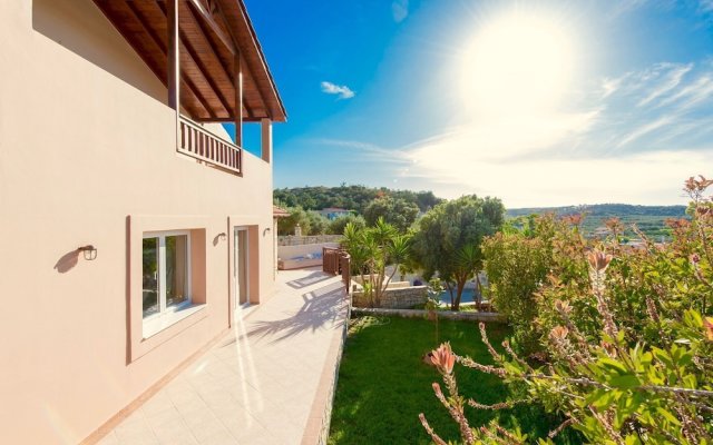 Beautiful Villa With Pool in Nice Rural Village, Close to Panormo Coast NW Coast