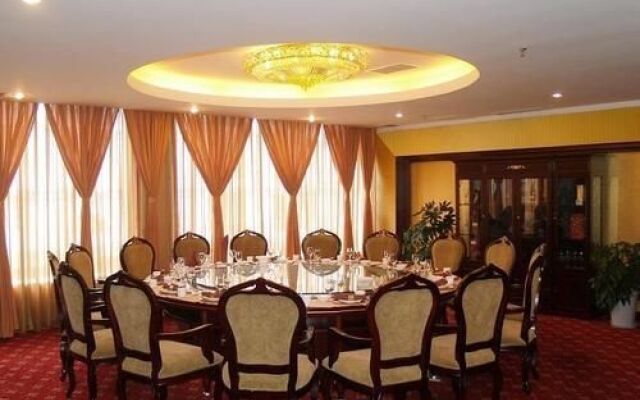 Xinjin Lijin Hotel