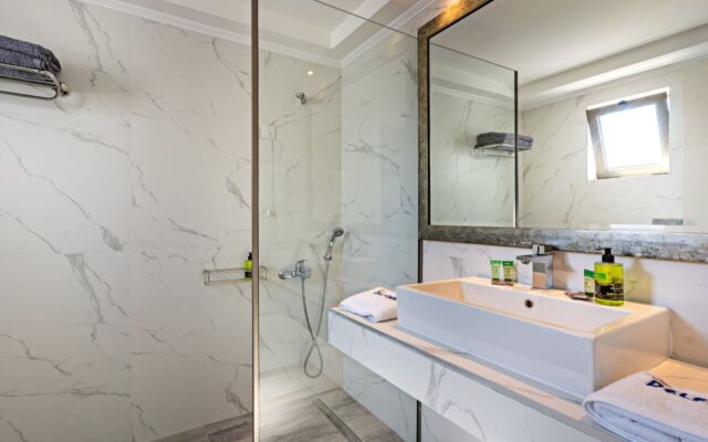 Delfina Boutique Hotel