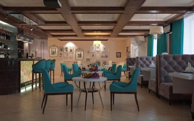 Altair Hotel