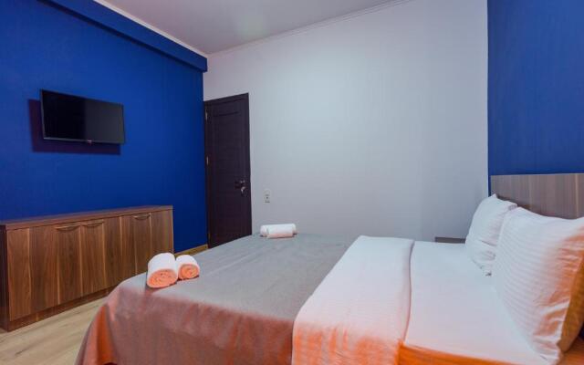 Komuna Hostel & Hotel