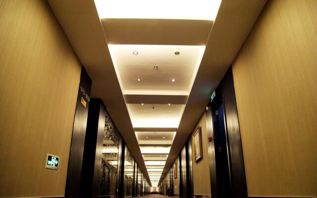 Hong Wei Yi Jia Beijing Wangfujing