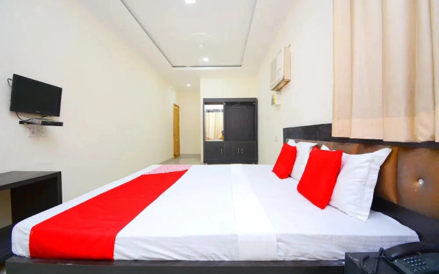 Hotel Le Kingston by OYO Rooms