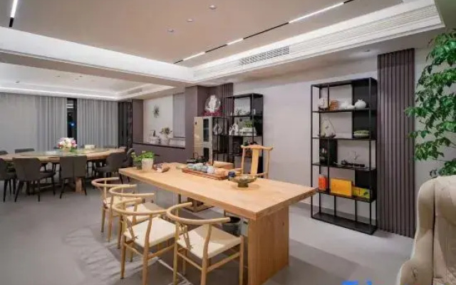 Xiangshan Shipu Black Field Hostel