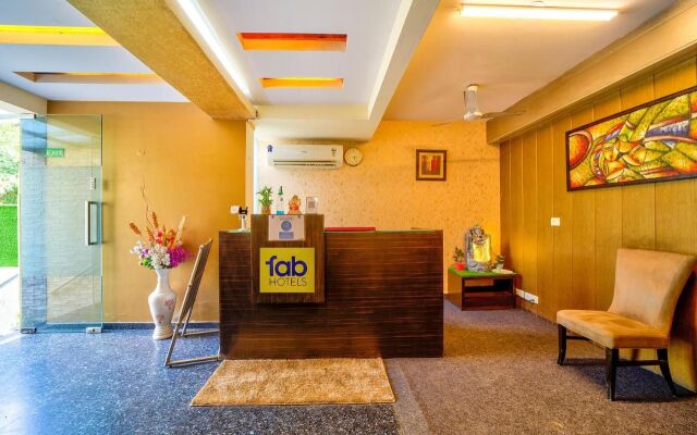 Fabhotel Rivlet