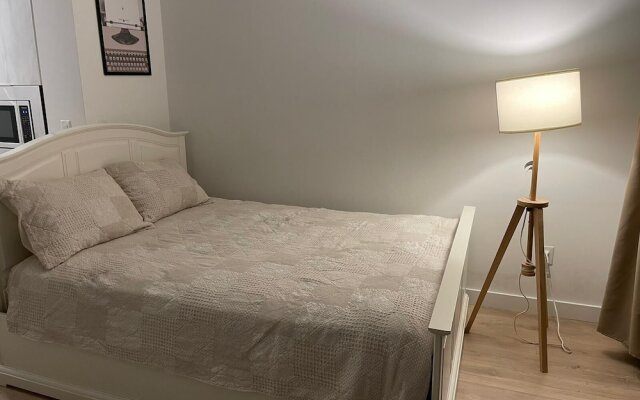 Waterfront York Suites