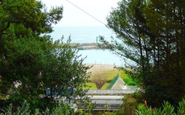 N144 - Numana, meraviglioso quadrilocale a 100mt dal mare