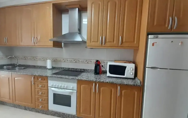 Apartment-sleeps6-parking-terrace