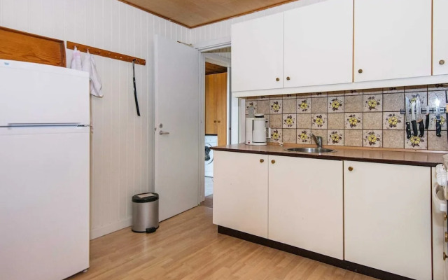 6 Person Holiday Home in Toftlund