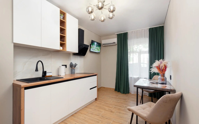 Апартаменты на улице Крайнего 37