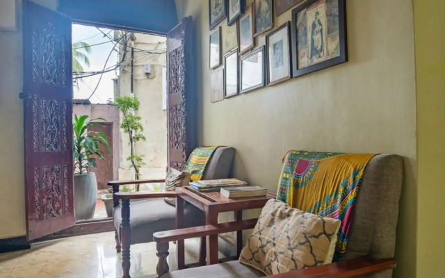 Stonetown View Inn