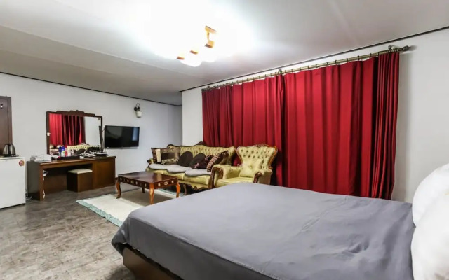 Yangyang Sunrise Hotel