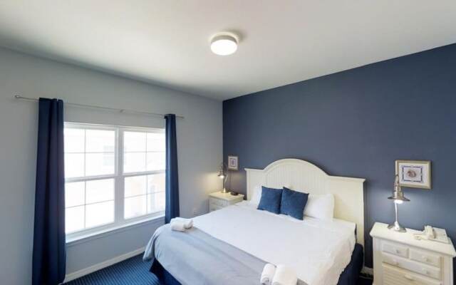 Runaway Beach - 3 Bd Villa (RW15204)