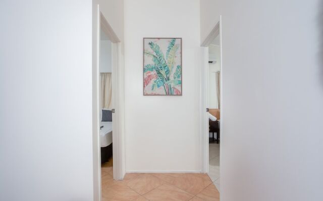 Moana Sands Beachfront Villas