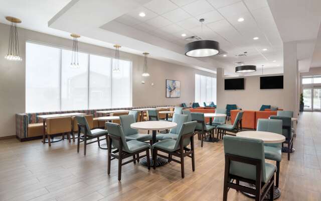 Best Western Plus Mobile Inn & Suites