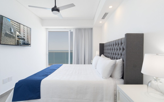 Encantame Towers Velero 1703