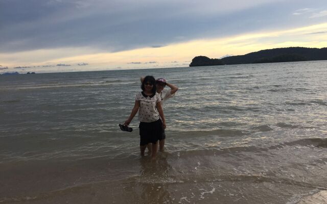 PAN Beachfront Resort Krabi