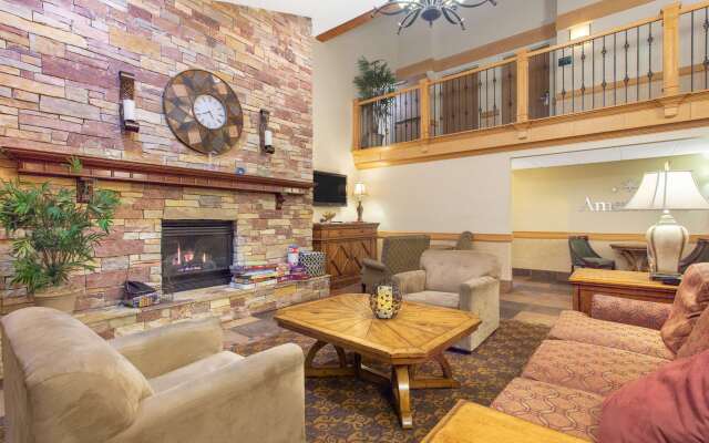 AmericInn by Wyndham Sheboygan