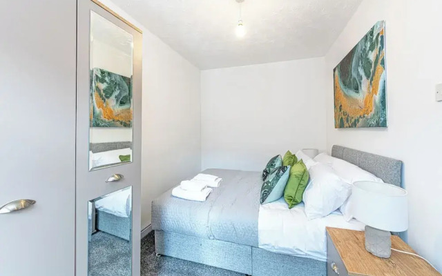 St Pauls House By Guestz