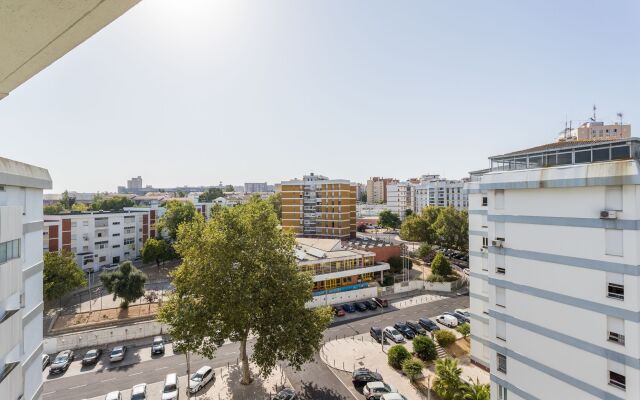 Lisbon Airport Suites