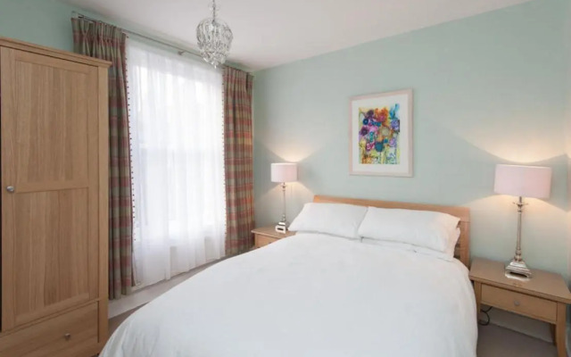 The Hart Street Residence No. 2