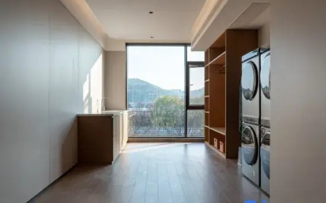 Yuefeng Hotel (Wuhu Sanshan Economic Development Zone)