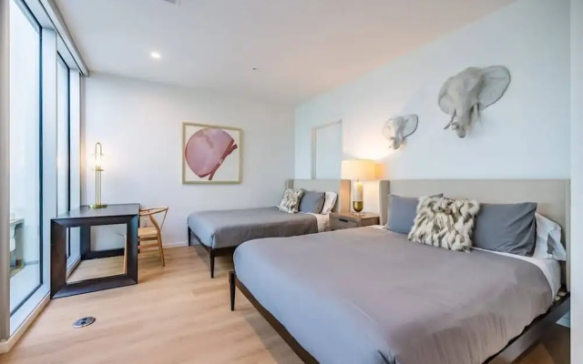 @ Marbella Lane - Luxurious 3BR Penthouse