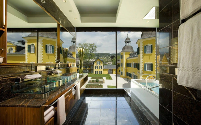 Falkensteiner Schlosshotel Velden – The Leading Hotels of the World