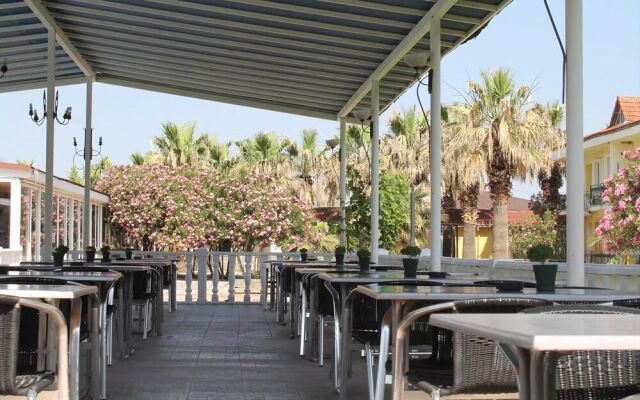 Barika Park Termal Otel