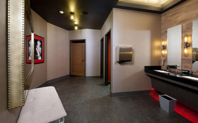 Hilton Garden Inn Pittsburgh Downtown