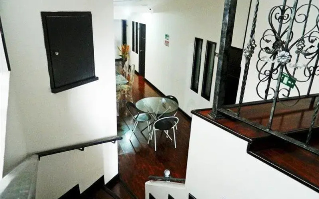 Hotel Confort House